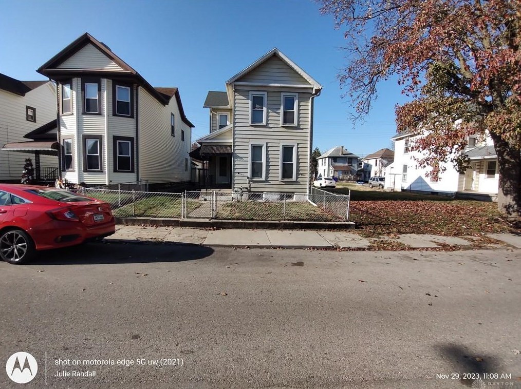 35 Burlington Ave, Dayton, OH 45403