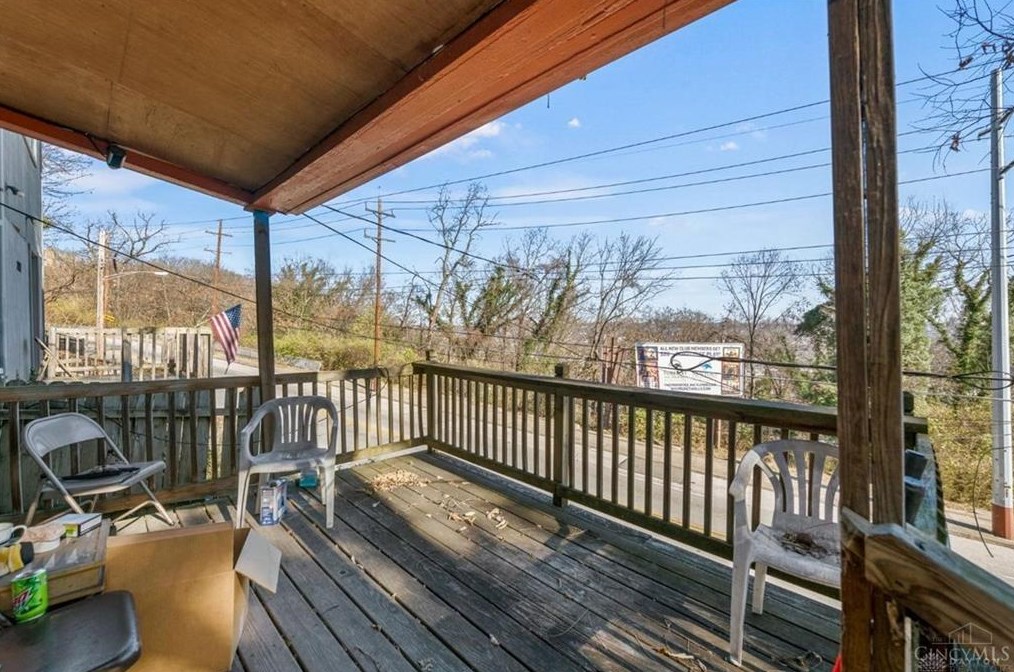 2485 Warsaw Ave, Cincinnati OH  45204-1584 exterior