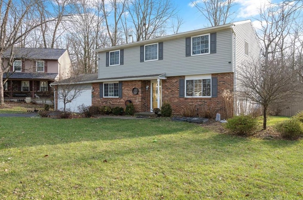 5550 Widgeon Ct, Dayton, OH 45424-4555