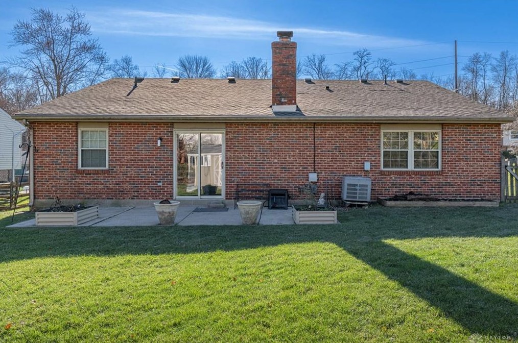 2731 Dorset Woods Ct, Miamisburg, OH 45342
