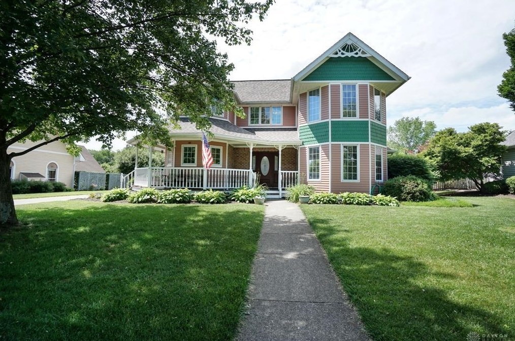 387 Victoria Pl, Mount Holly, OH 45068