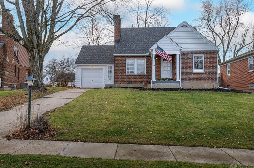 1436 Abingdon Rd, Dayton, OH 45409-1741