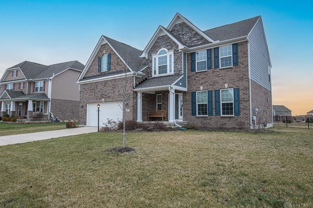 9629 Linden Brook Dr, Dayton, OH 45458