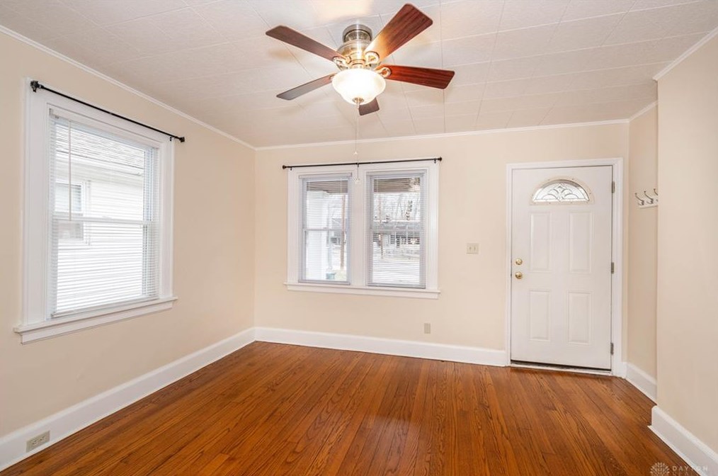 3941 Paxton Ave, Cincinnati, OH 45209-1801