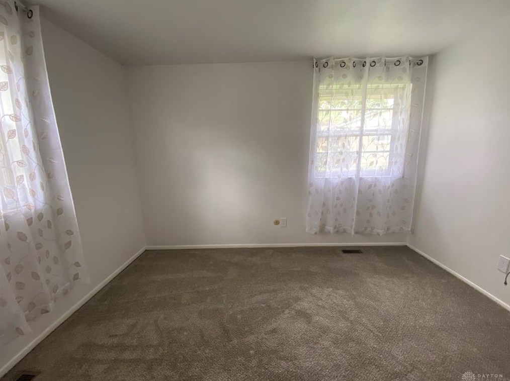 610 Liscum Dr, Dayton OH  45417-8805 exterior