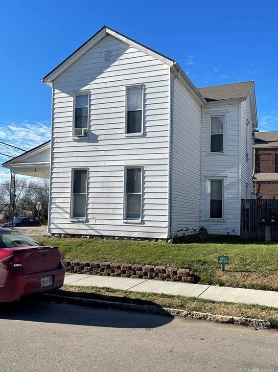 3 Baltimore St, Dayton, OH 45404-2011