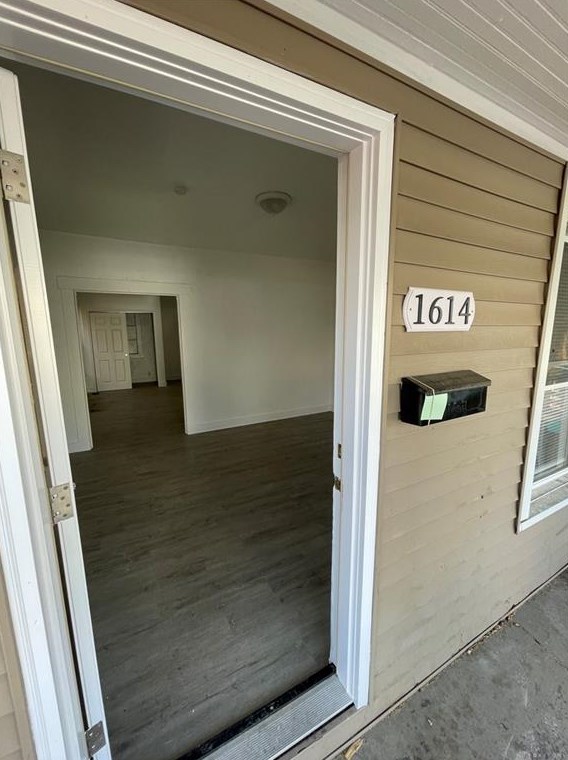 1612 Mack Ave, Dayton, OH 45404-2709