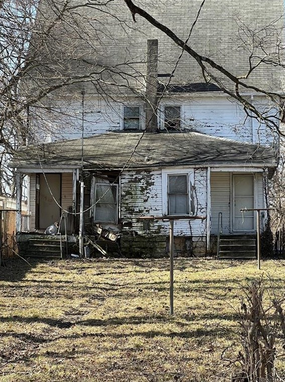 742 Ferguson Ave, Dayton OH 45402-6207 exterior