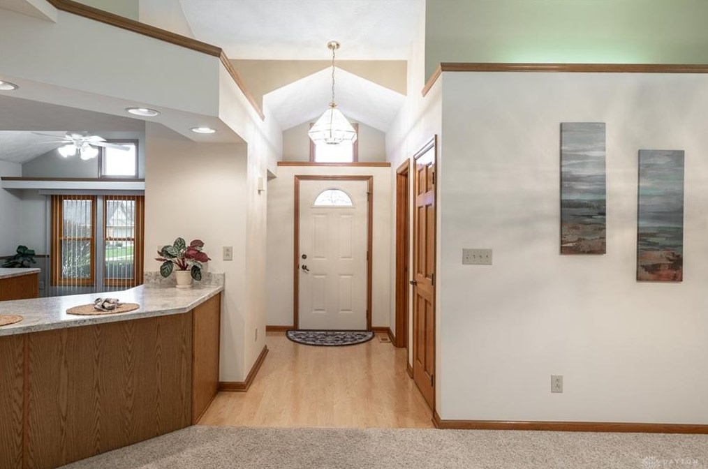 466 Springside Dr, Dayton, OH 45440-4457
