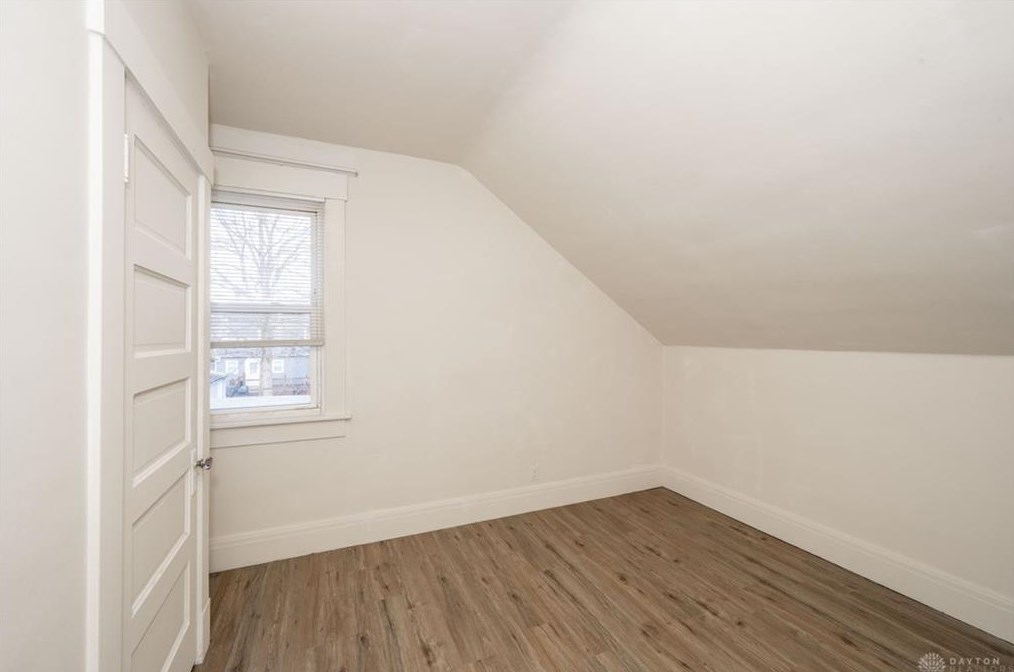 120 Vine St, Cincinnati OH  45215-3250 exterior