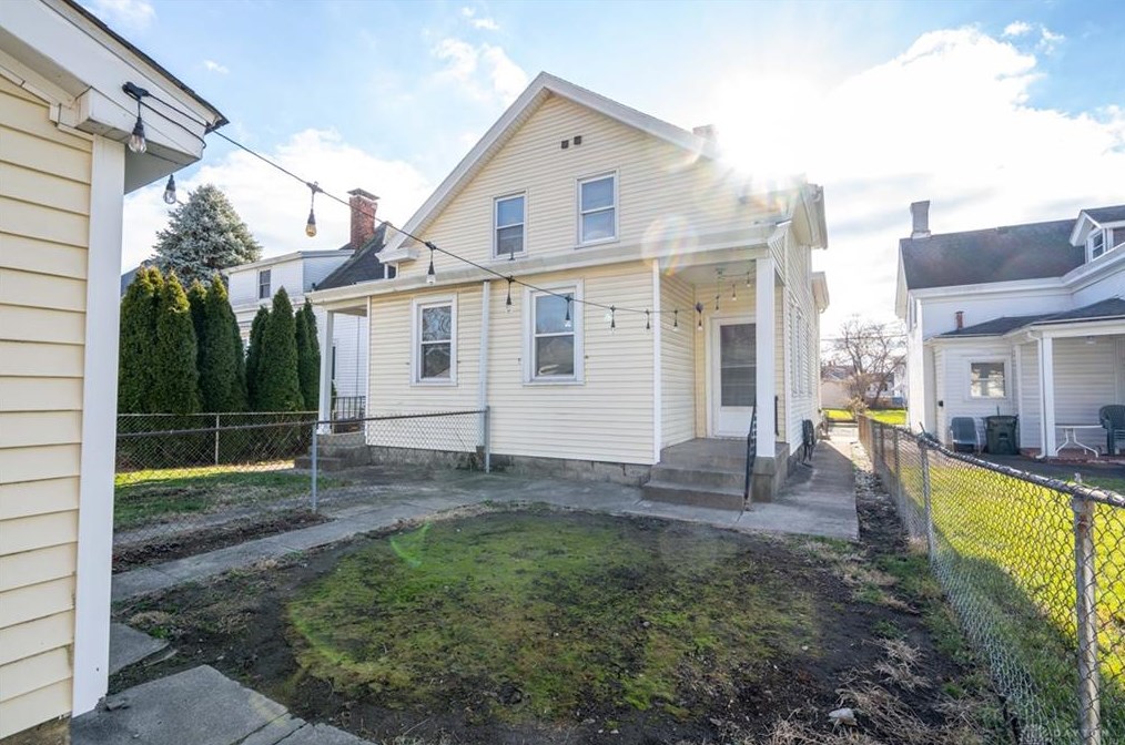 120 Vine St, Cincinnati OH  45215-3250 exterior