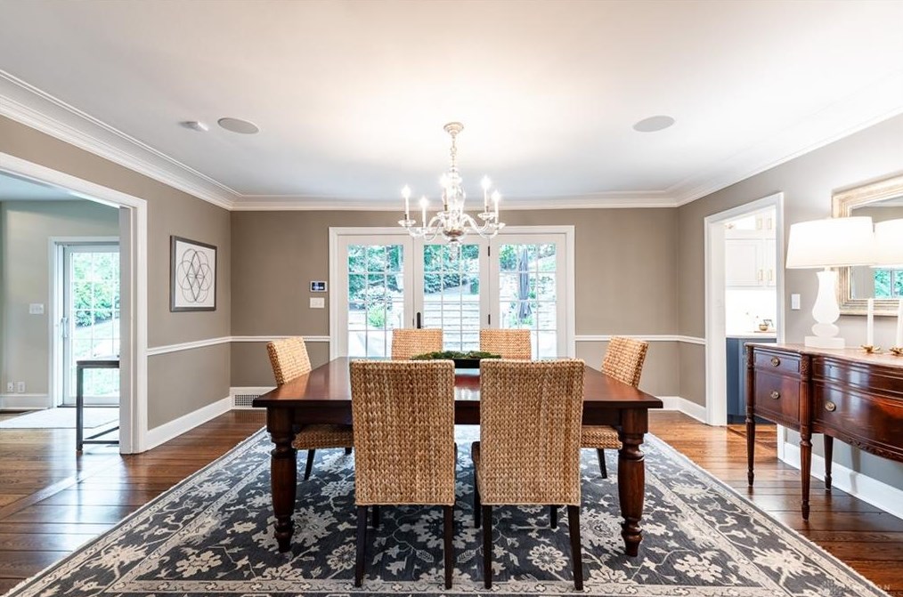 1244 Hayward Ave, Cincinnati OH 45208-4327 exterior