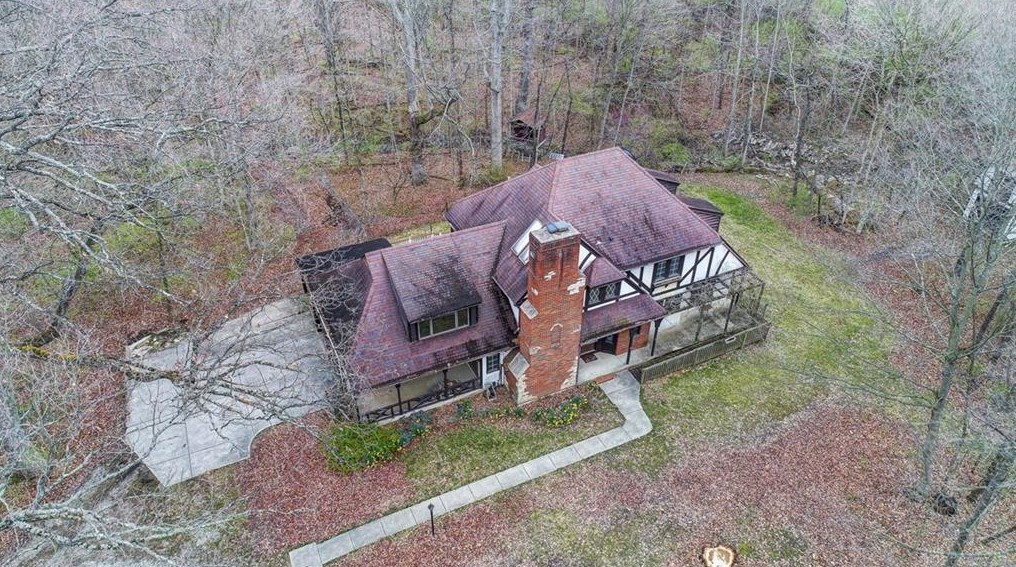 362 Darst Rd, Dayton, OH 45440-3412