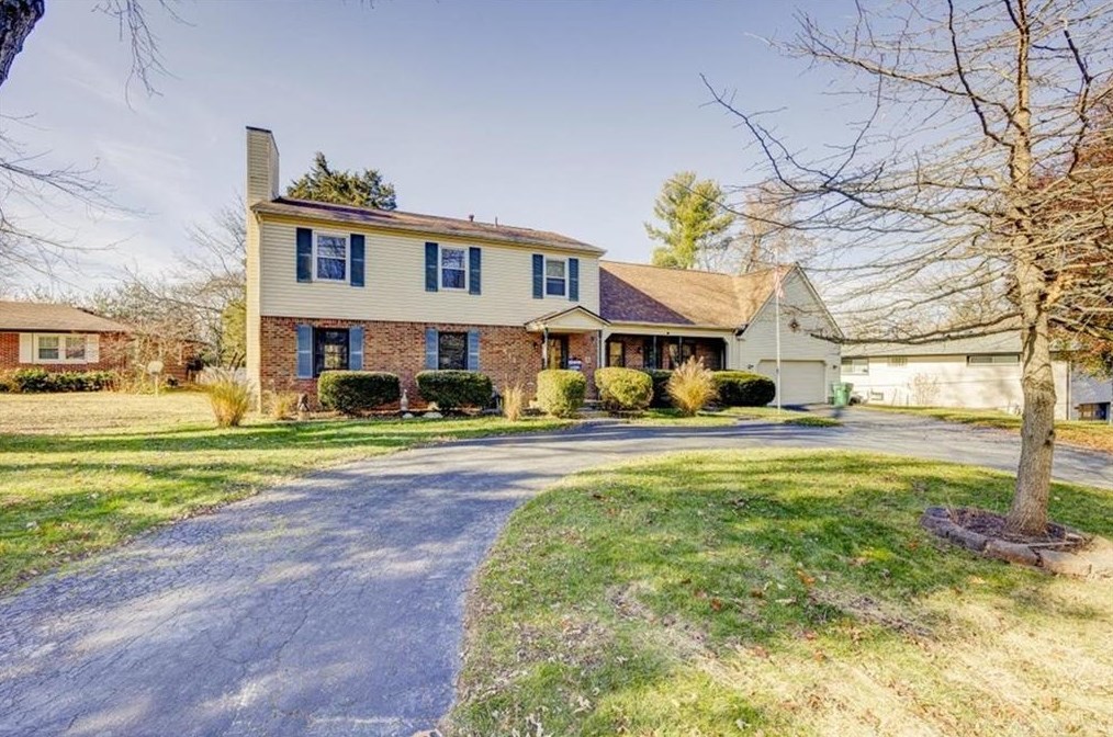 411 Darst Rd, Dayton, OH 45440-3413