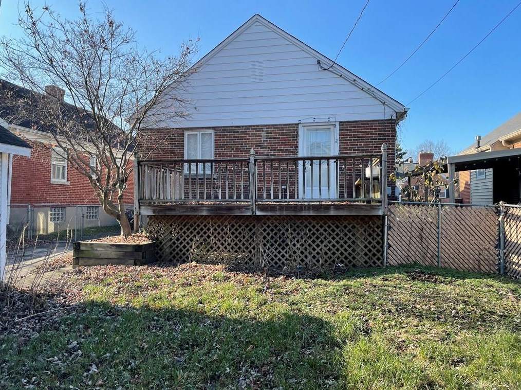 8314 Newbury St, Cincinnati, OH 45216