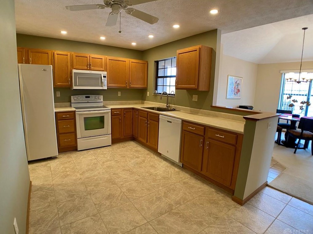 2621 Allister Cir, Miamisburg, OH 45342