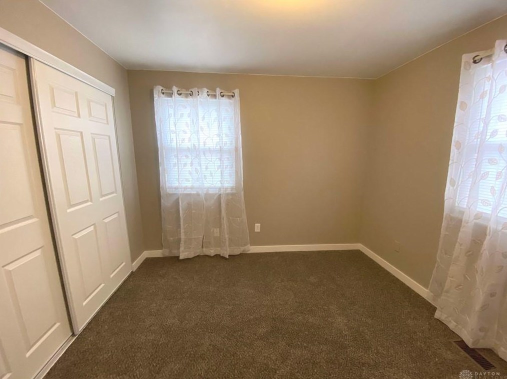 7507 Damascus Dr, Dayton OH  45424-2134 exterior