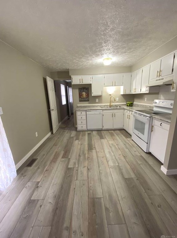 7507 Damascus Dr, Dayton OH  45424-2134 exterior