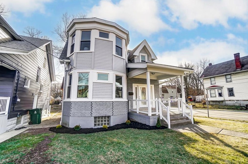 1901 Kinney Ave, Cincinnati, OH 45207-1907