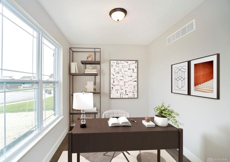 310 Selkirk Pl, Trenton OH  45067 exterior