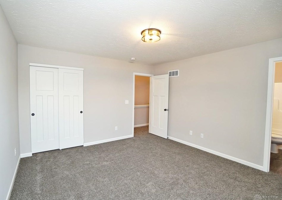 310 Selkirk Pl, Trenton OH  45067 exterior