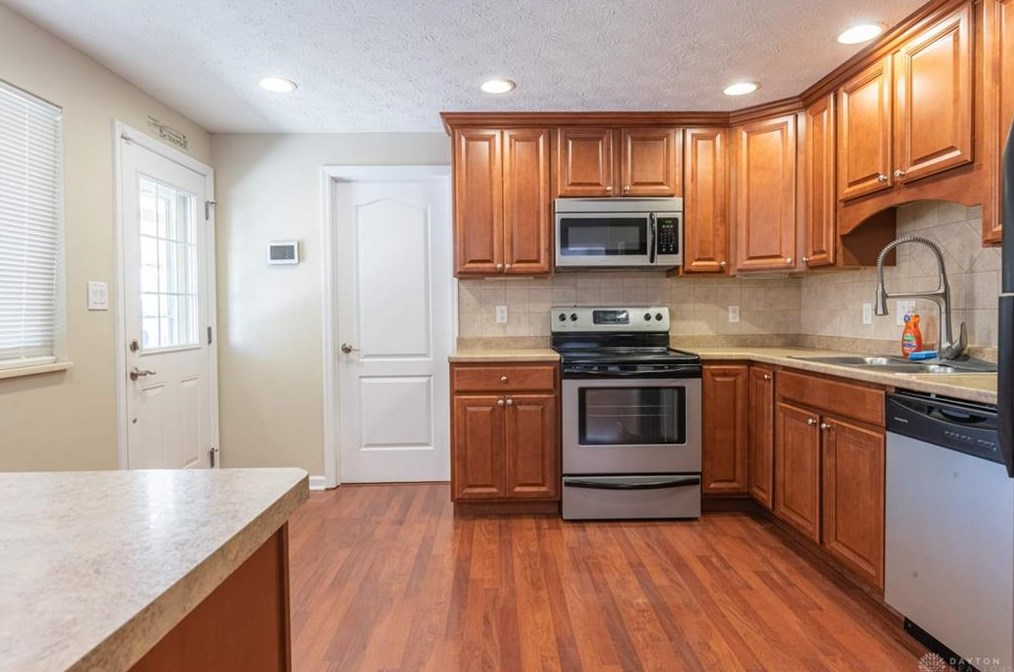 5662 Brandt Pike, Dayton OH  45424-4304 exterior