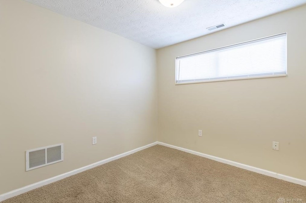 5662 Brandt Pike, Dayton OH  45424-4304 exterior