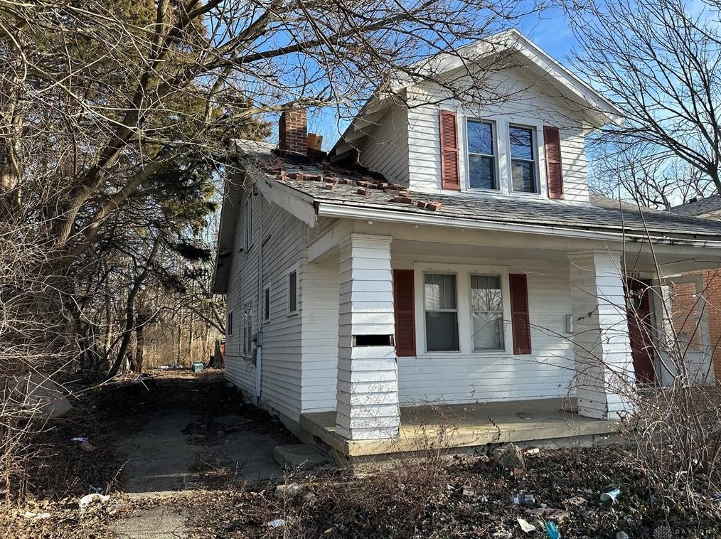 2726 Wentworth Ave, Dayton, OH 45406-1600