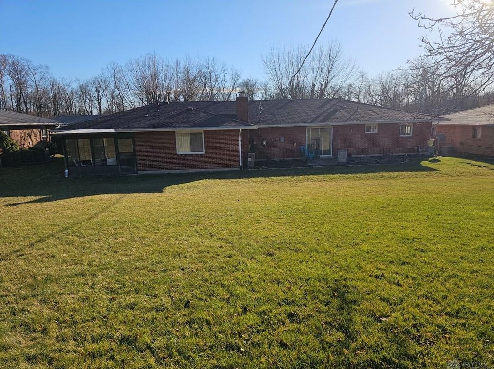 3137 Benchwood Rd, Dayton, OH 45414-2318