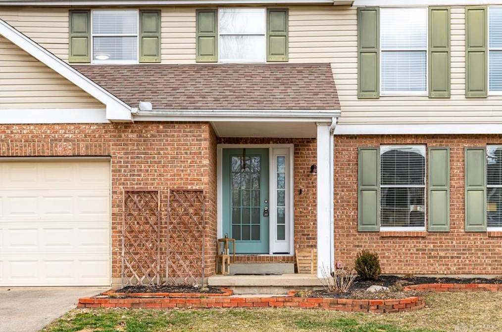 4337 Linchmere Dr, Dayton, OH 45415-1810