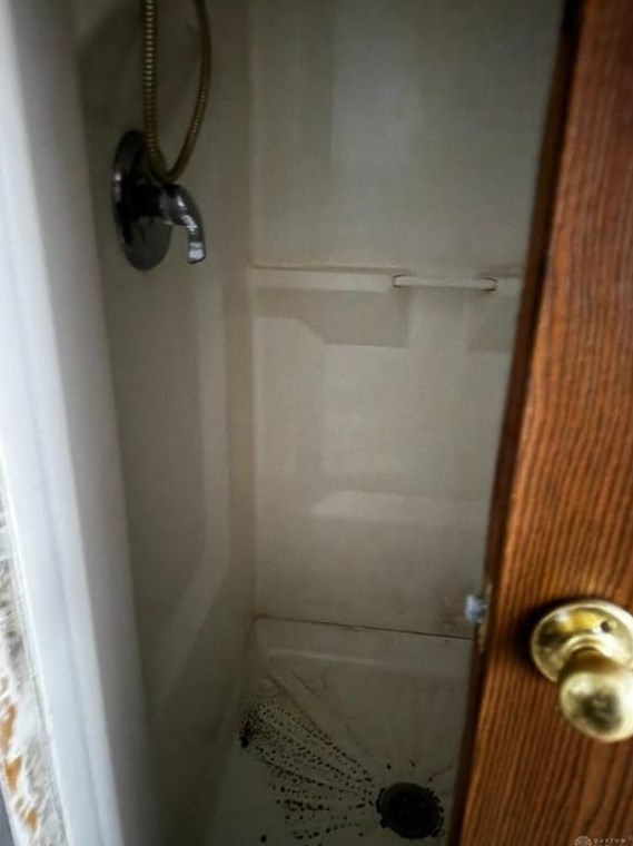 4109 Pleasant View Ave, Dayton OH  45420-2834 exterior