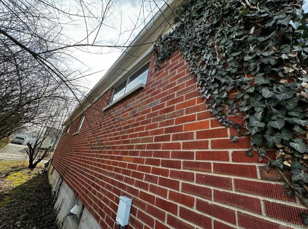 4109 Pleasant View Ave, Dayton OH  45420-2834 exterior