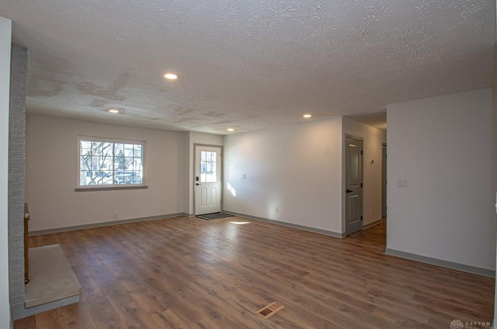 111 Marsha Jeanne Way, Dayton, OH 45458-4025