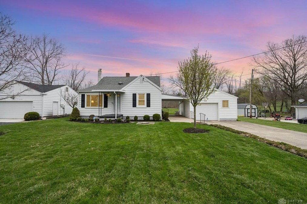 2821 Little York Rd, Dayton, OH 45414-1635