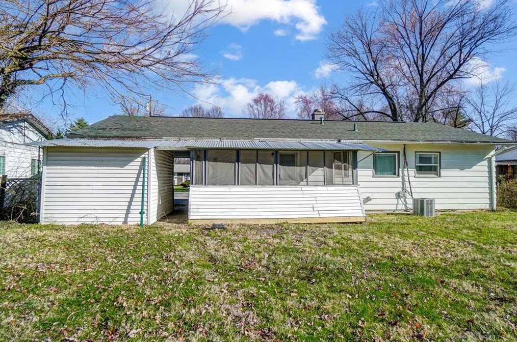 8483 Smallwood Ln, Cincinnati OH  45236-1808 exterior