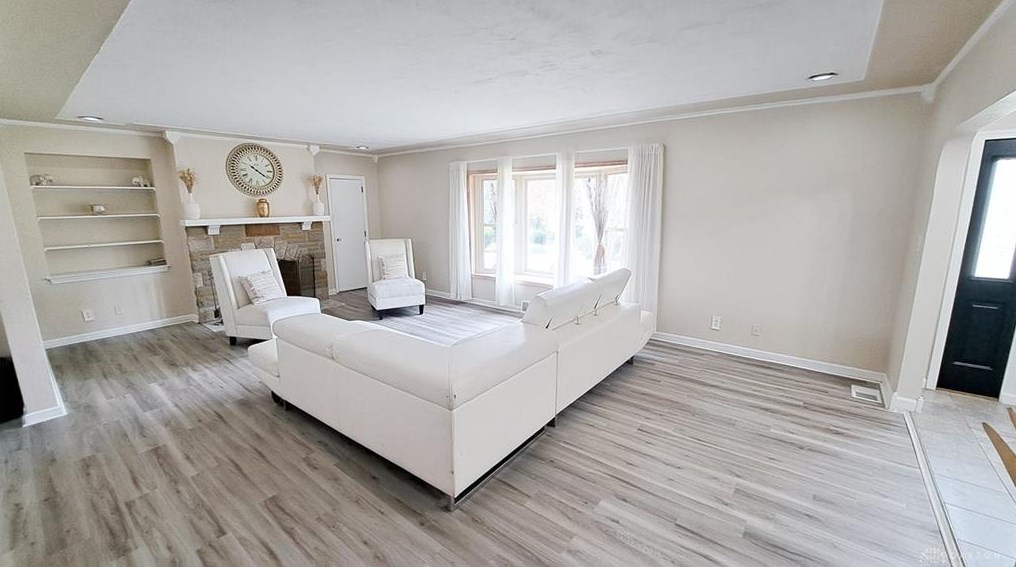 6262 Garber Rd, Dayton OH  45415-2010 exterior