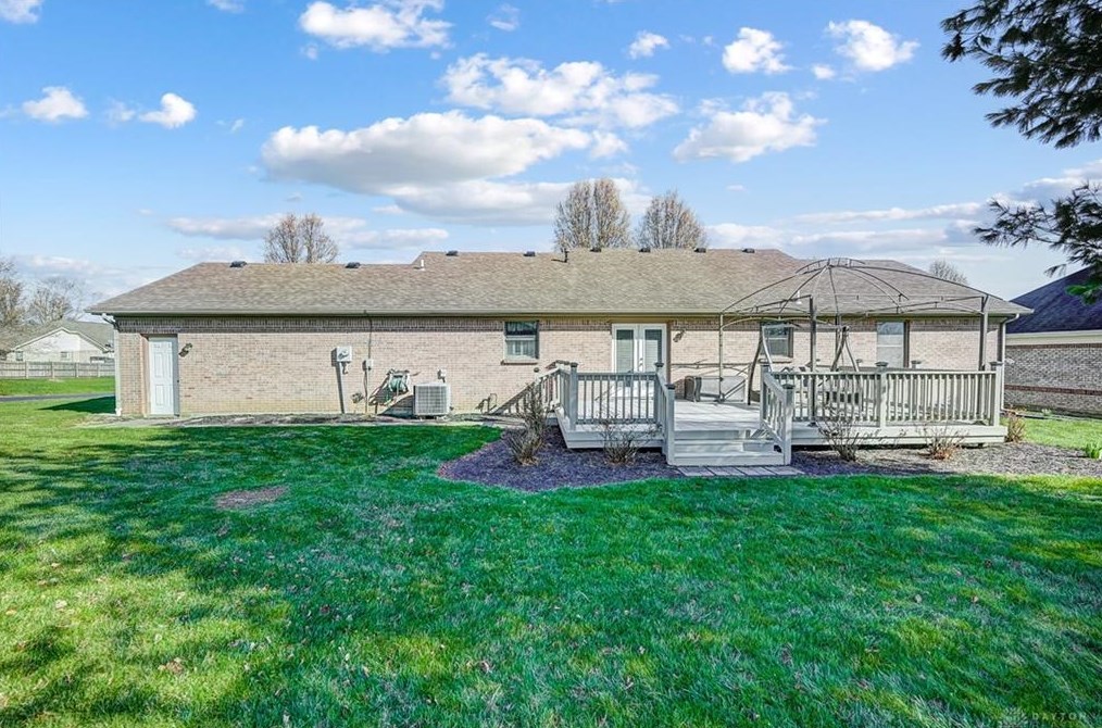 5323 Harveysburg Rd, Mount Holly, OH 45068