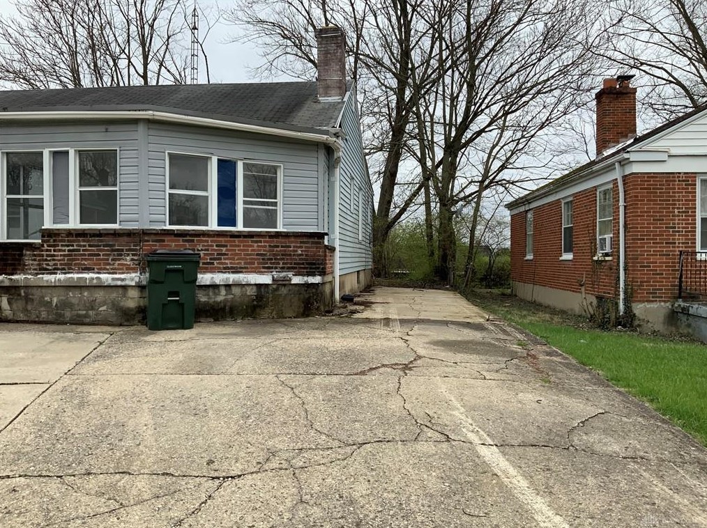 1820 Rutland Dr, Dayton, OH 45406-4619