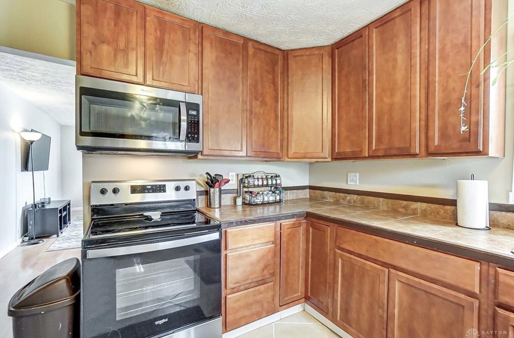 1126 11th St, Miamisburg OH  45342-1932 exterior