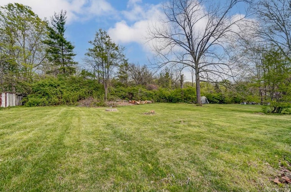 1126 11th St, Miamisburg OH  45342-1932 exterior