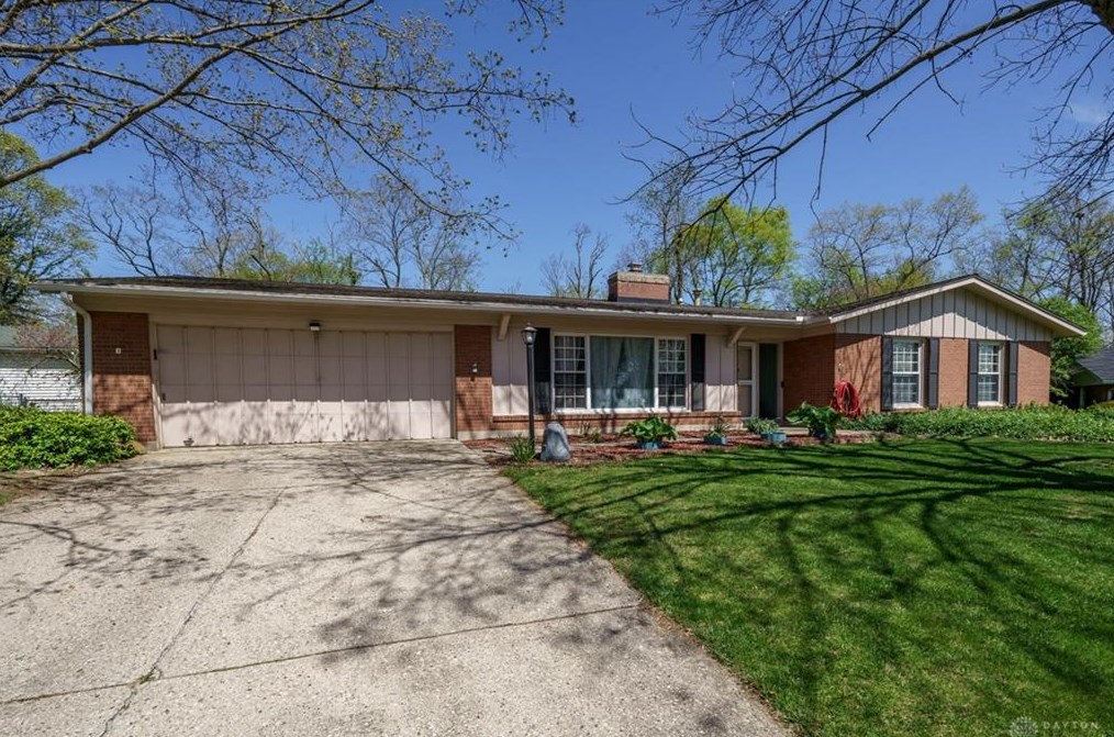 2123 Timberidge Cir, Dayton OH  45459-1342 exterior
