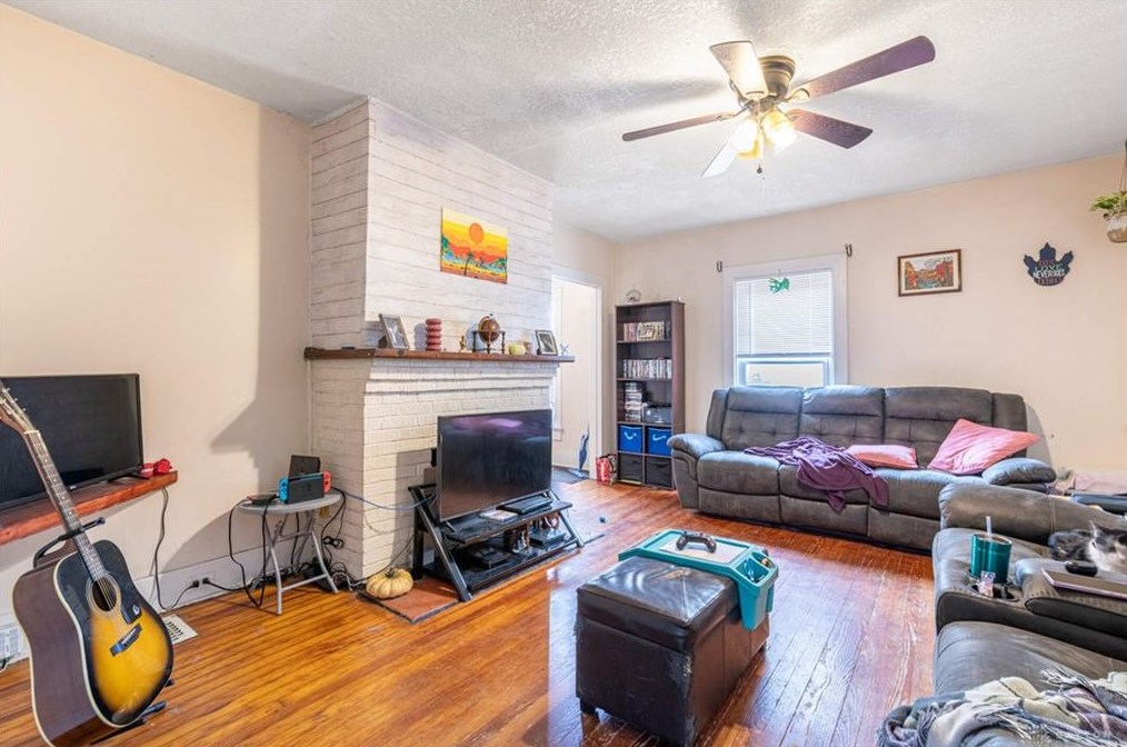 1532 Bowman Ave, Dayton, OH 45409-1877