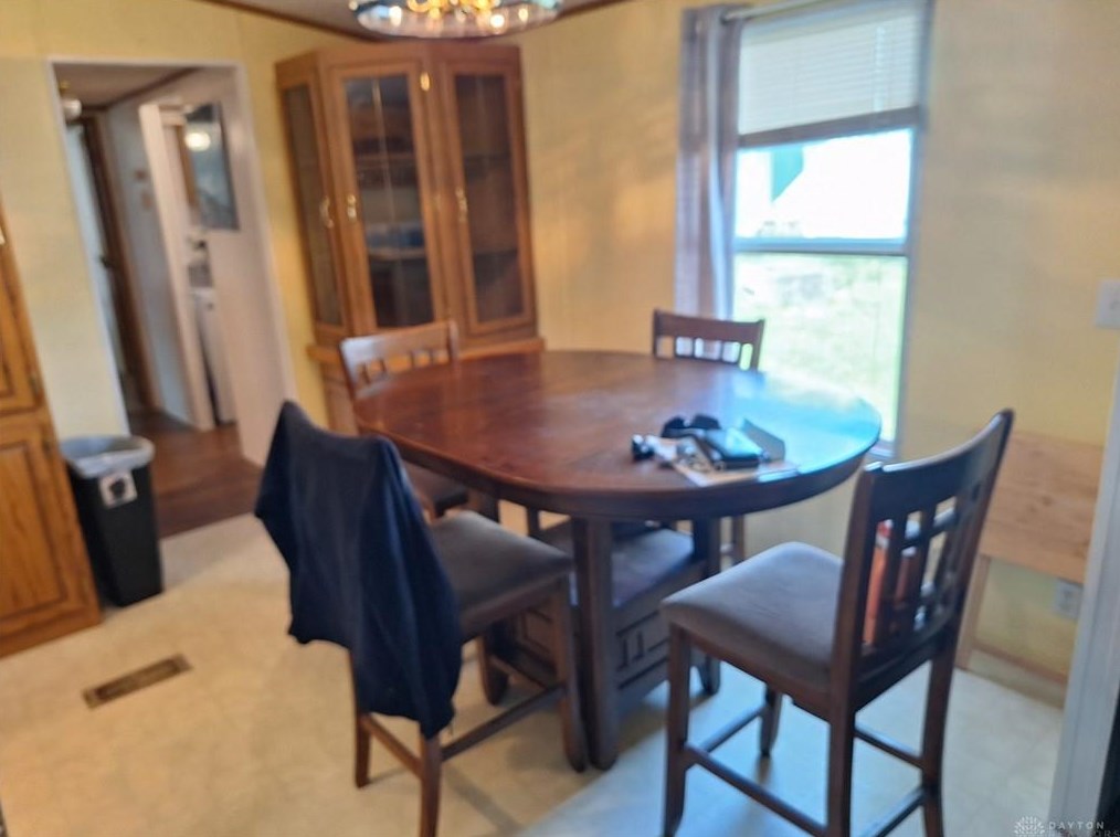 5105 Scotsman Dr, Dayton OH  45414-3636 exterior