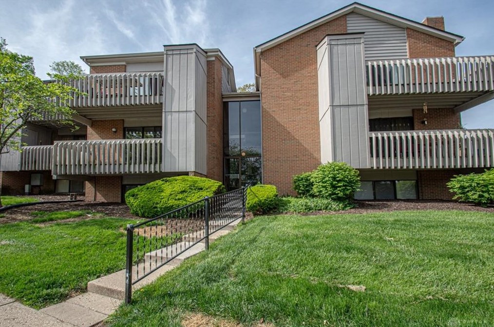 1787 Cherokee Dr #a, Dayton, OH 45449