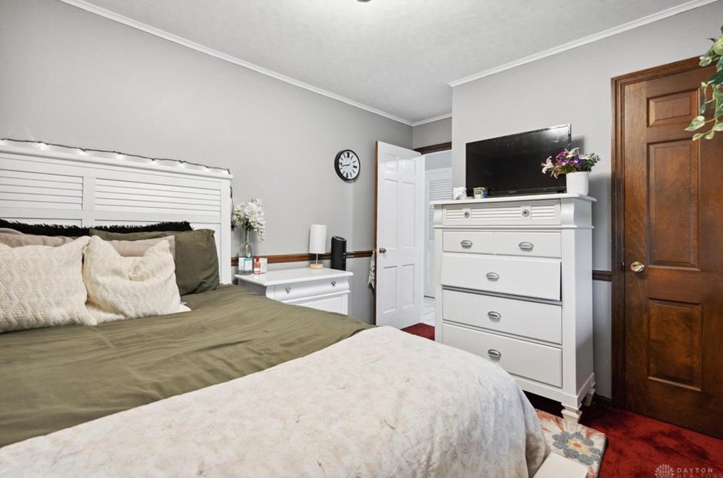 106 Newkirk Dr, Fairfax OH  exterior