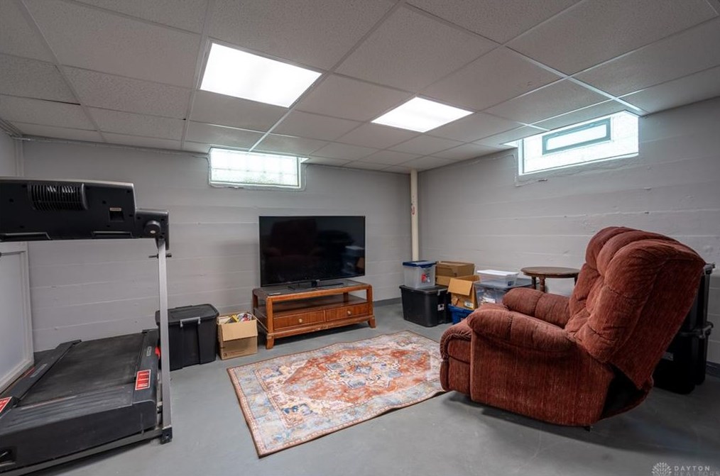 404 Rockhill Ave, Dayton OH  45429-2627 exterior