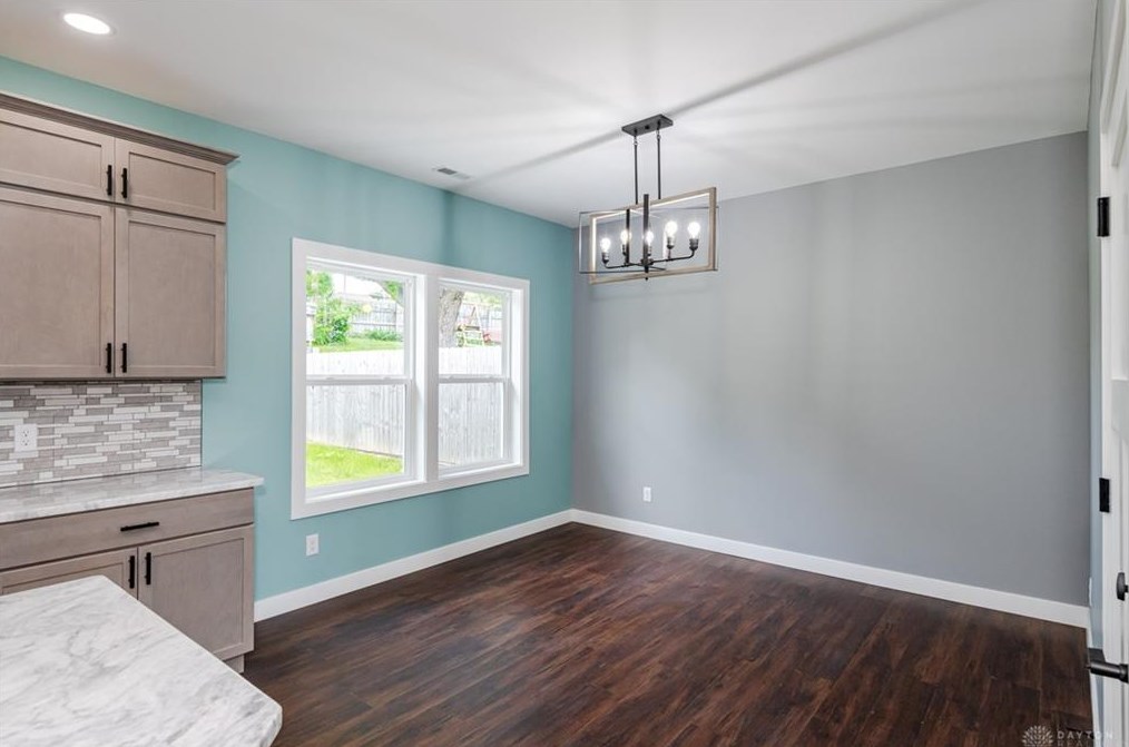 140 Kesling Dr, Springboro OH  45066-1231 exterior