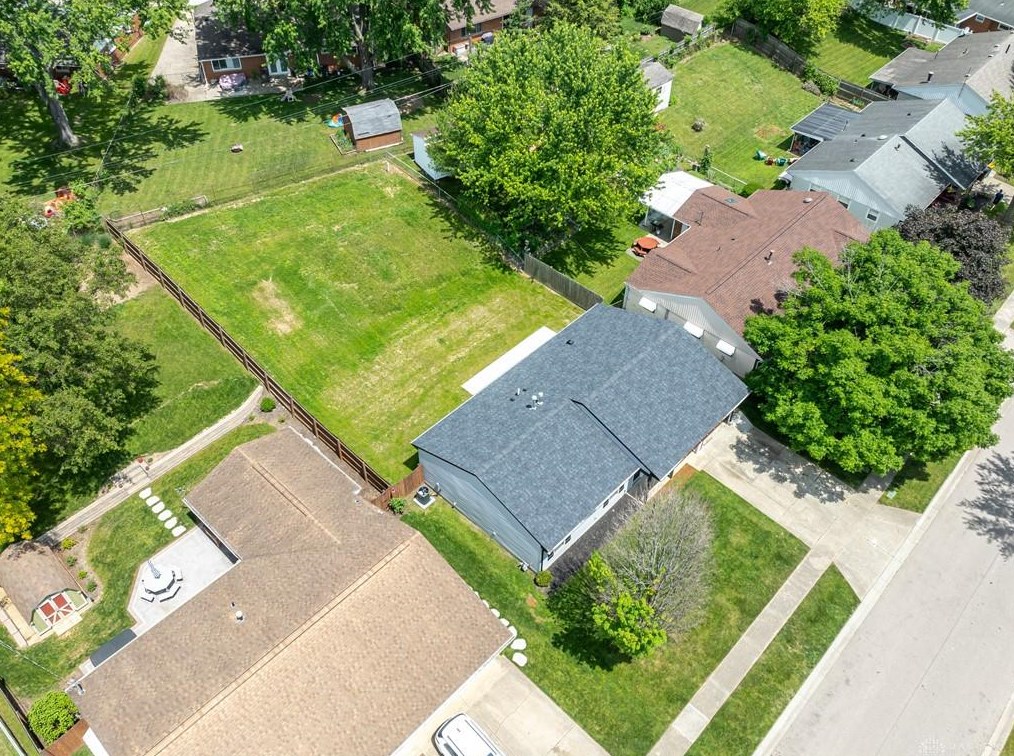 140 Kesling Dr, Springboro OH  45066-1231 exterior