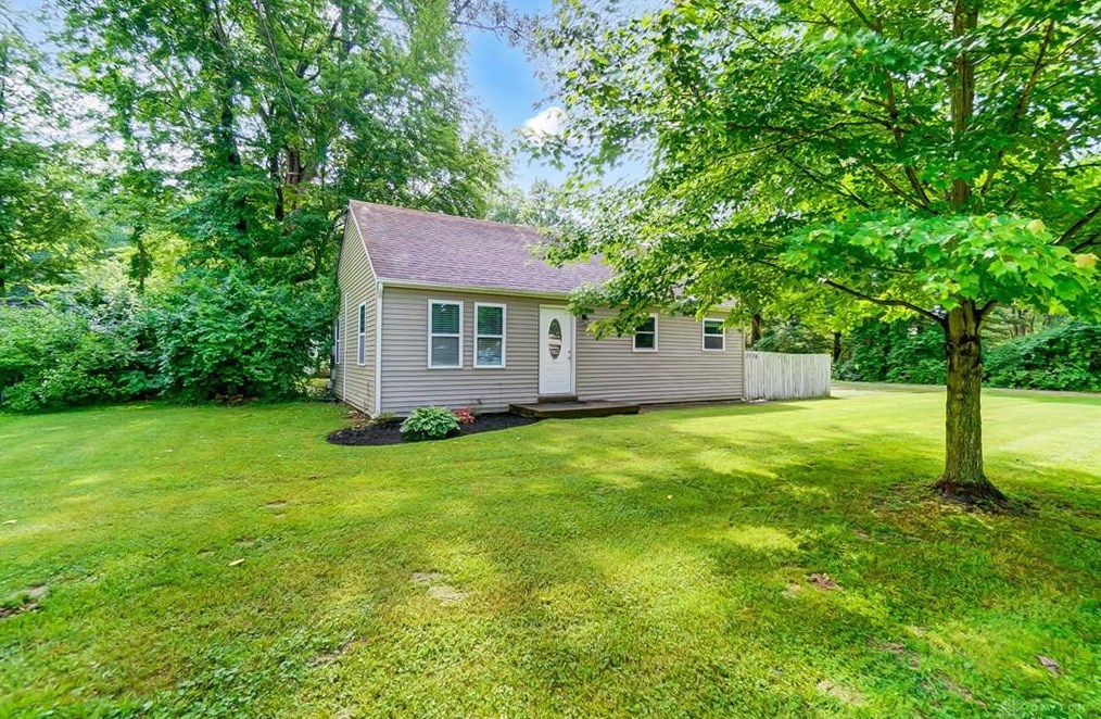 5776 Wade Rd, Milford, OH 45150-2509