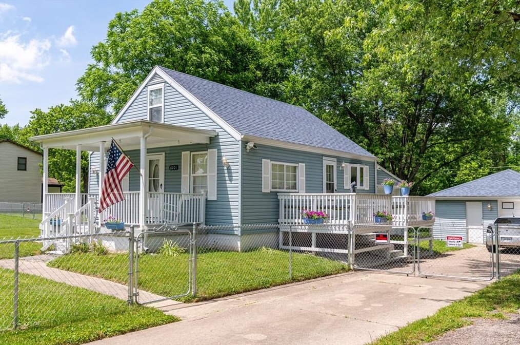 6201 Nathaniel St, Dayton, OH 45417-8533